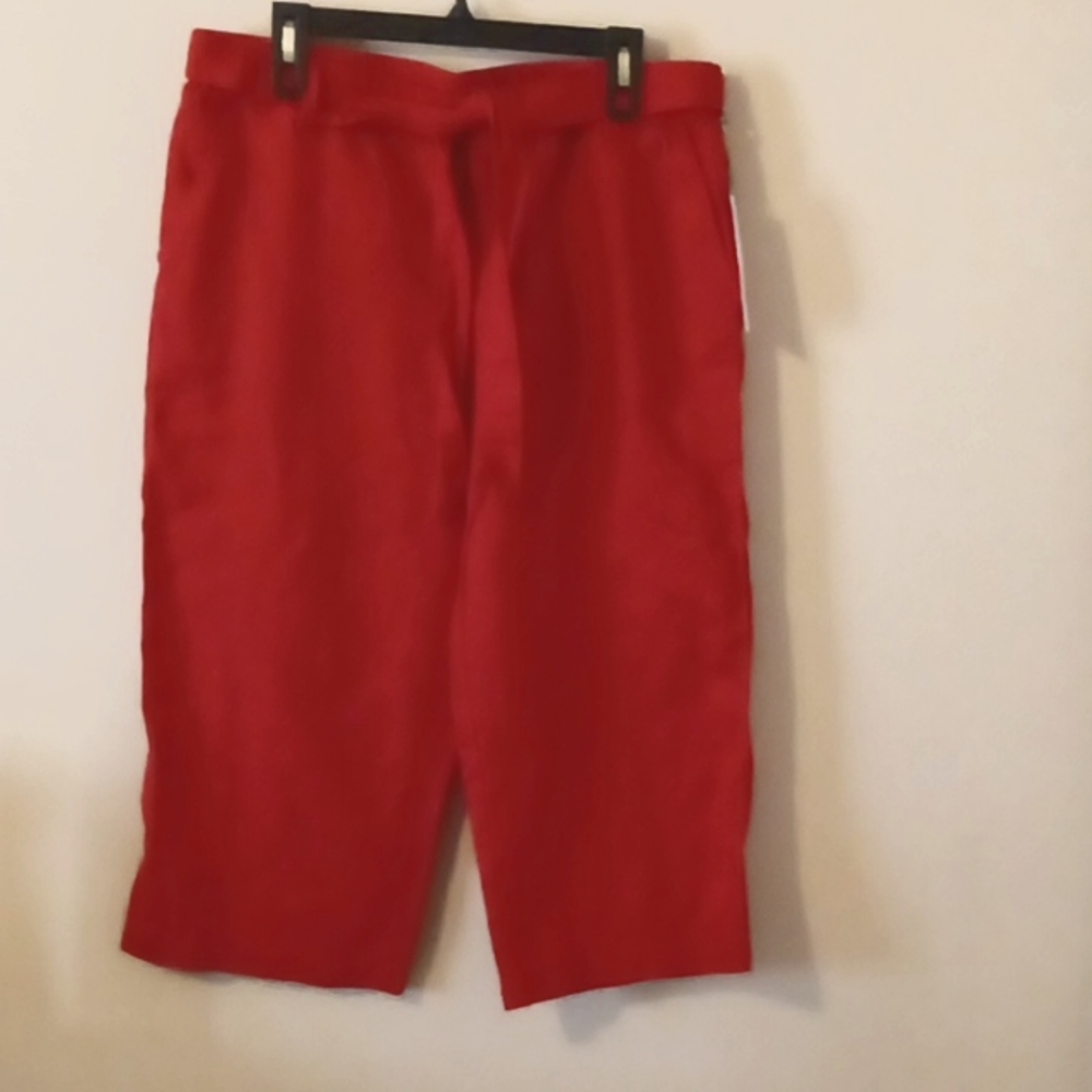 🆕NWT Liz Claiborne elastic waist capri pants size large